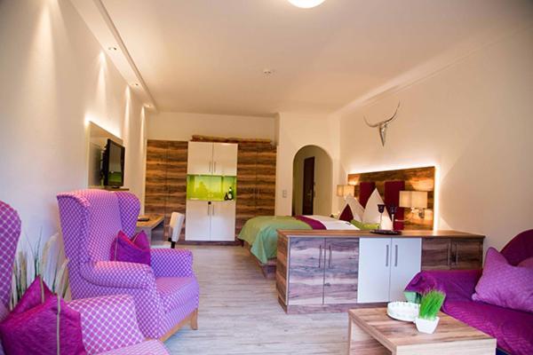 Hotel Heselbacher Hof Baiersbronn Buitenkant foto